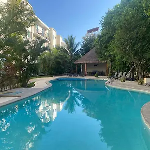 BEACH HAUS-Suites Vacacionales Playa del Carmen